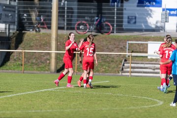 Bild 157 - wBJ TuS Rotenhof - Holstein Kiel : Ergebnis: 1:4